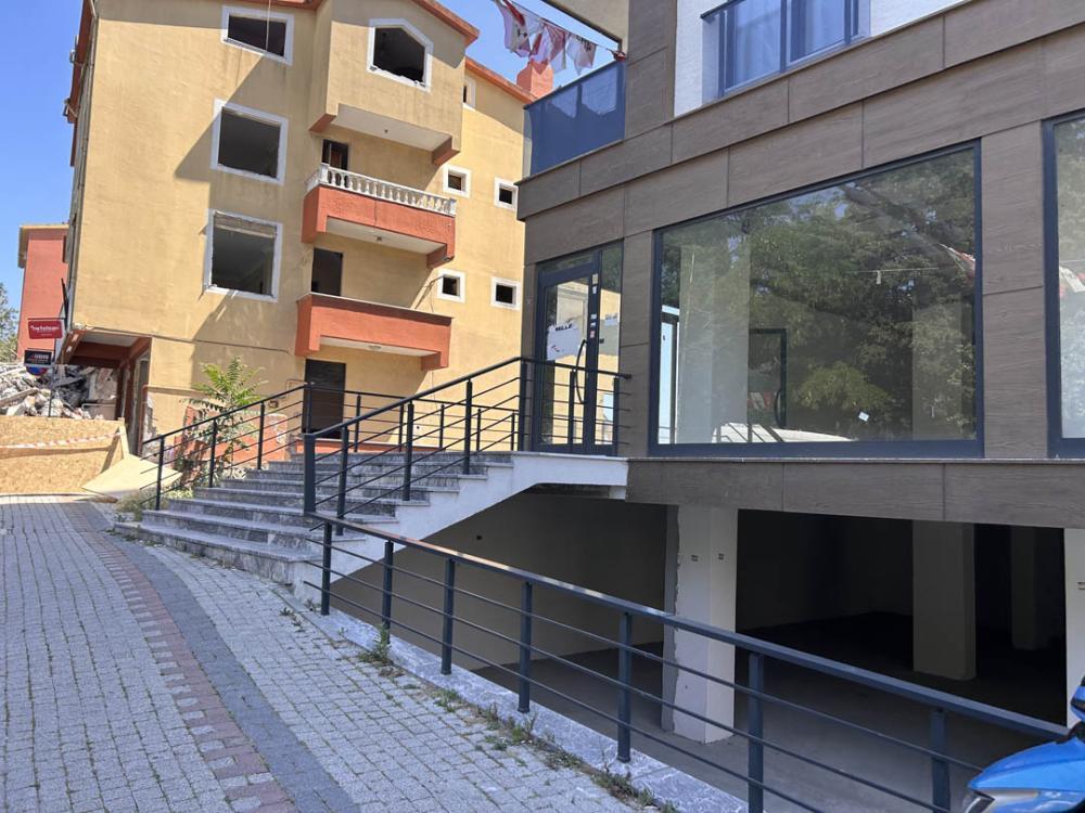 KİRALIK DÜKKAN & MAĞAZA BEYLİKDÜZÜ GÜRPINAR’ DA CADDE ÜZERİNDE