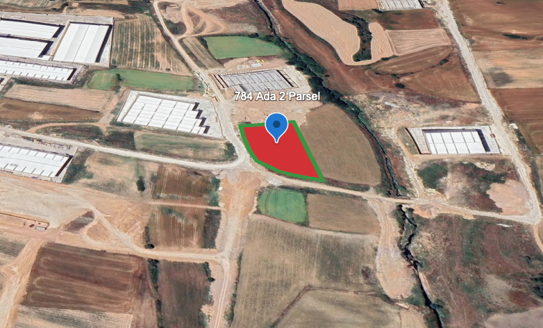 SATILIK DEPO İMARLI TEKİRDAĞ KAPAKLI’DA 0,70 EMSAL 4.965 m² ARSA