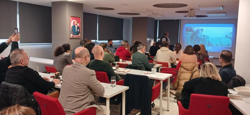 https://hakanunlu.net/assets/img/KW Fores Şişli BM de 02.02.2026 tarihinde Ticari Gayrimenkulün Önsözü eğitimi...